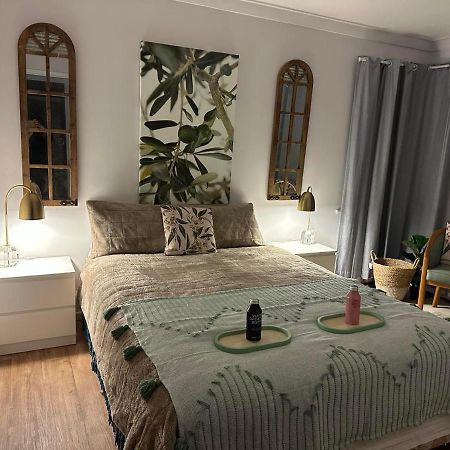 Cozy Inn Perth Bagian luar foto