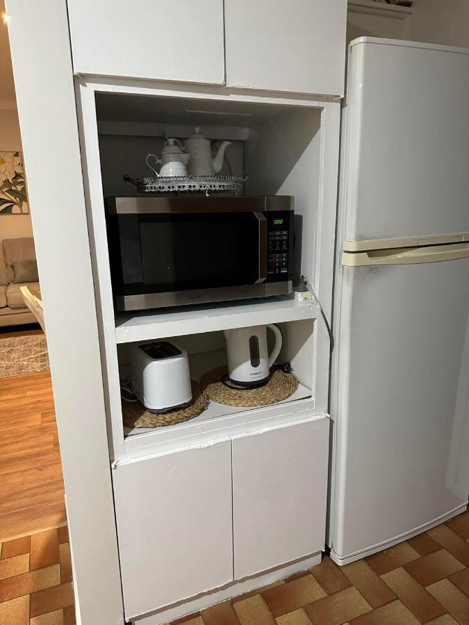 Cozy Inn Perth Bagian luar foto